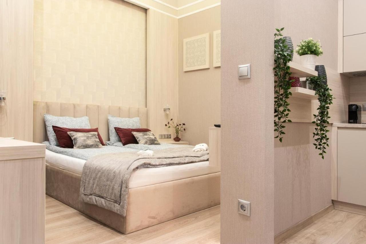 Central Relax Boutique Suites Boedapest Buitenkant foto