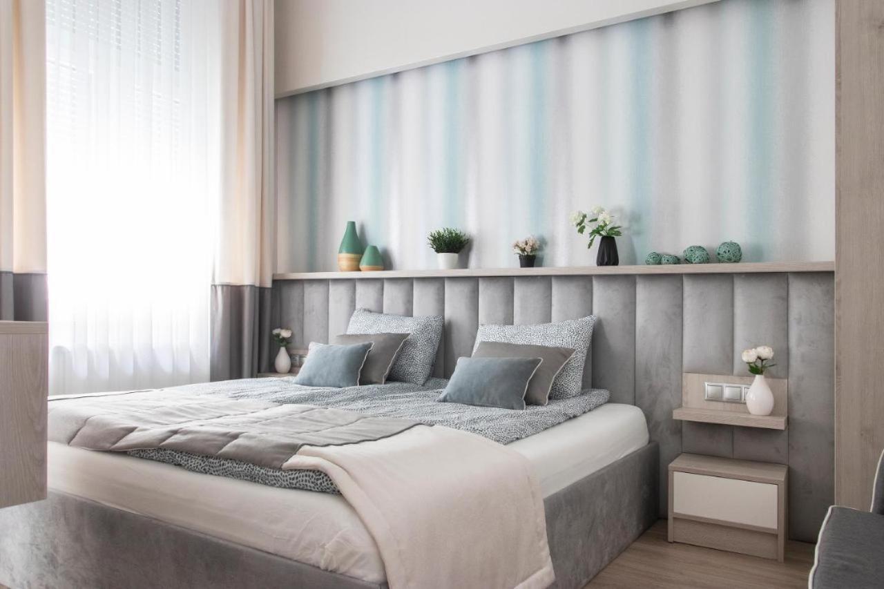 Central Relax Boutique Suites Boedapest Buitenkant foto